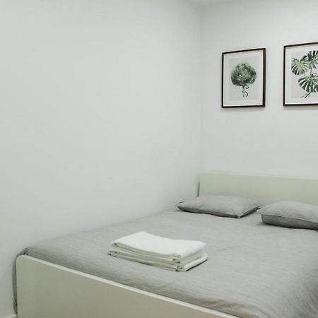 Principe Real - Nice And Cozy Private Apartment Лиссабон Экстерьер фото
